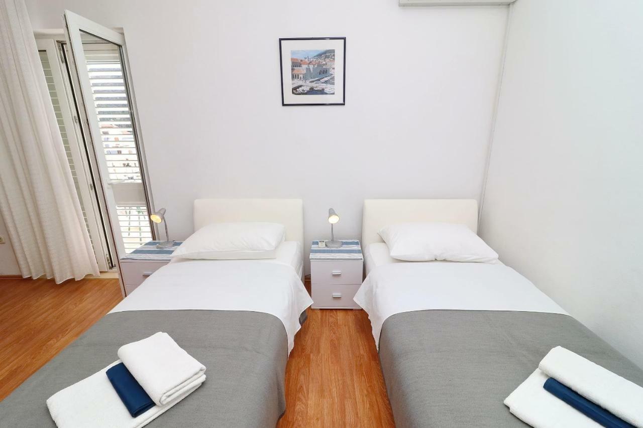 Guest House Franica & Pero Lobrovic Slano Esterno foto